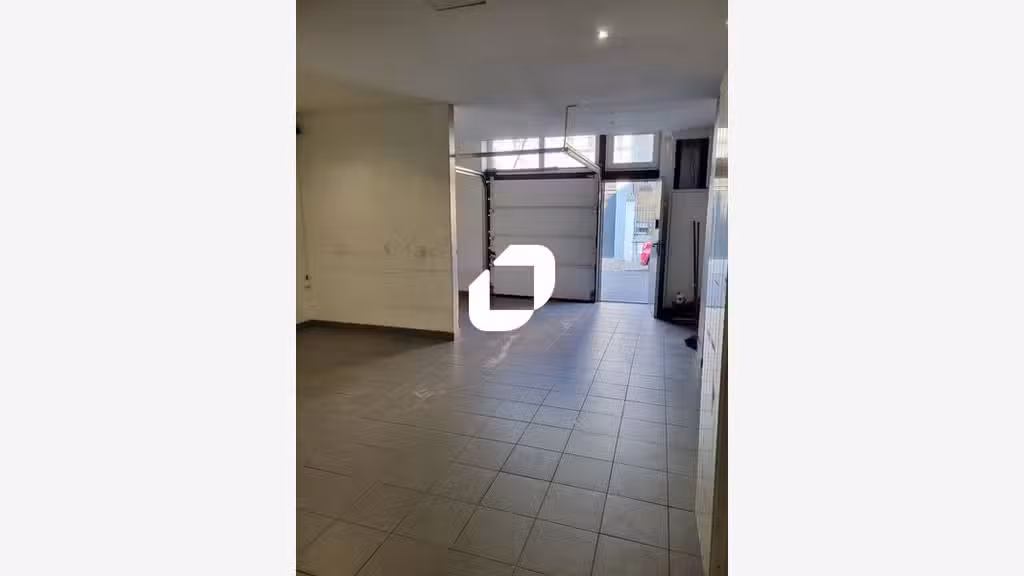A louer Local d'activité 202m² Saint ouen