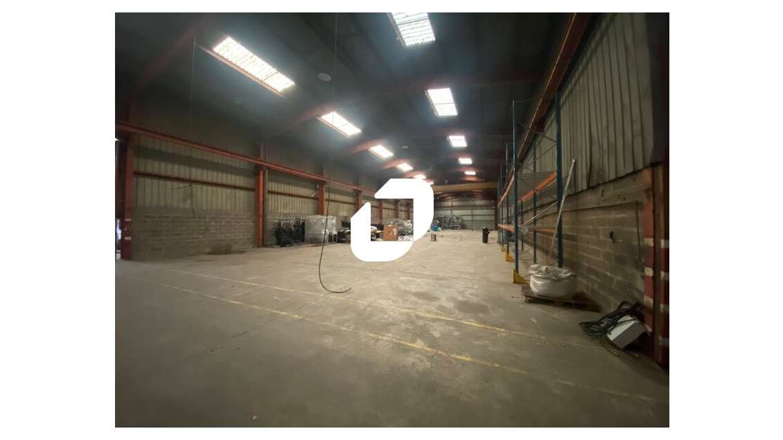 A louer Local d'activité 600m² Saint ouen l'aumone