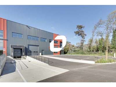 Location Locaux d'activités - Entrepôts à Saint-Ouen-l'Aumône