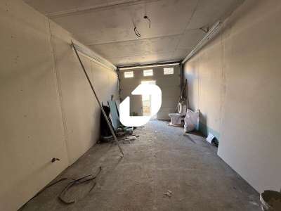 Location Locaux d'activités - Entrepôts à Saint-Ouen-l'Aumône