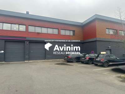 Location Locaux d'activités - Entrepôts à Saint-Ouen-l'Aumône