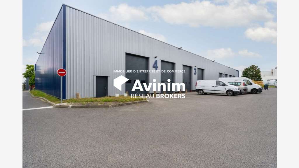 Local d'activité 520m² rénové Saint-Ouen-l'Aumône