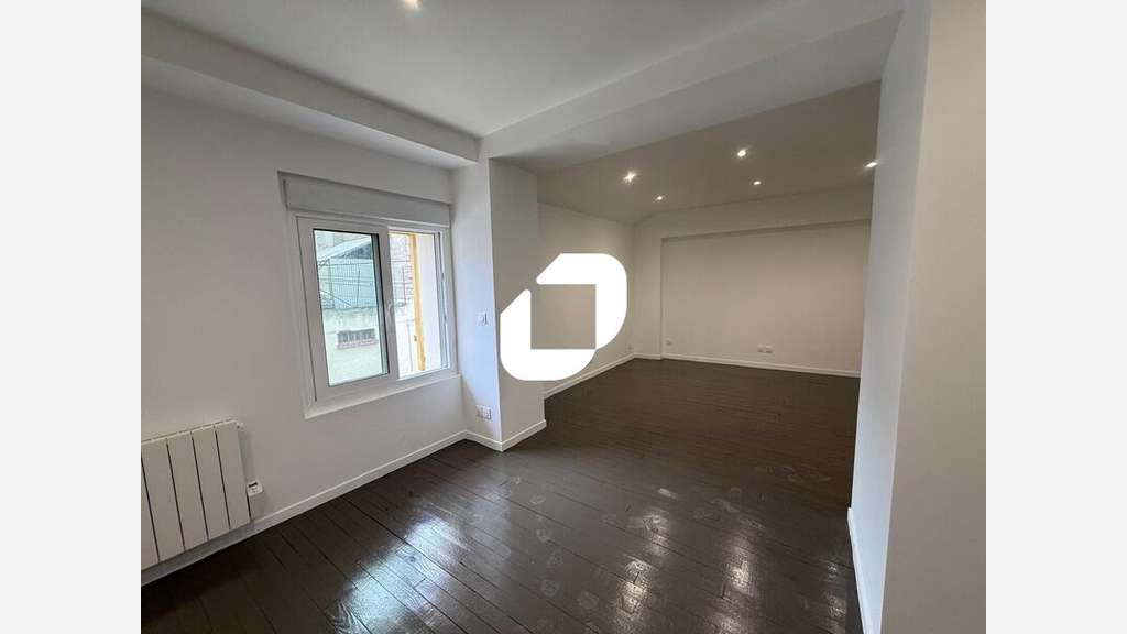 A louer Local d'activité 75m² Saint ouen l'aumone