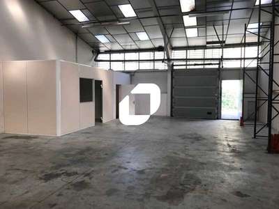 A louer Local d'activité 284m² Saint ouen l'aumone