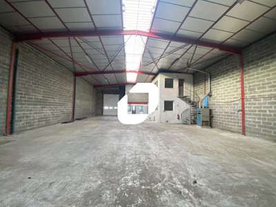 A louer Local d'activité 798m² Saint ouen l'aumone