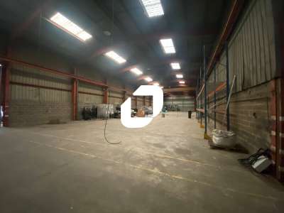 A louer Local d'activité 600m² Saint ouen l'aumone