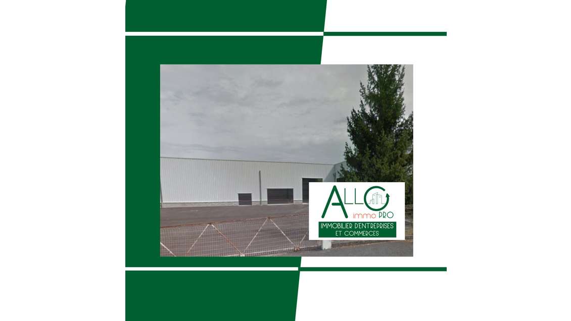 A louer local 312m² emplacement prime à St Palais 