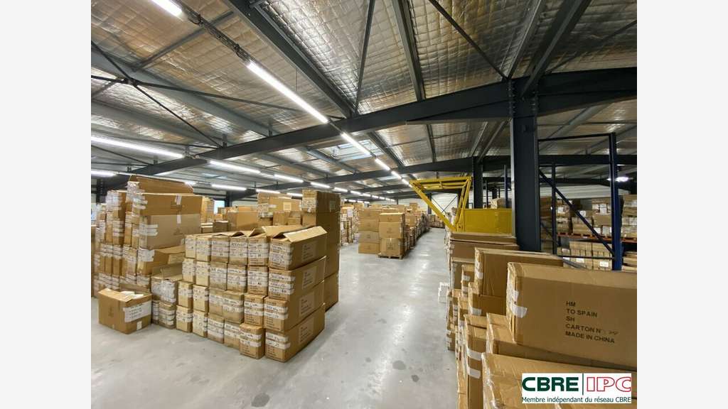 Location local d'activités 825m² St-Paul-lès-Dax