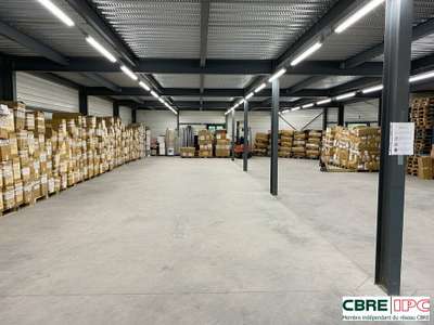 Location local d'activités 825m² St-Paul-lès-Dax