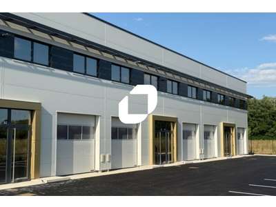 Location Locaux d'activités - Entrepôts à Saint-Pierre-du-Perray