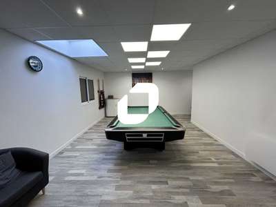 Location Locaux d'activités - Entrepôts à Saint-Pierre-du-Perray