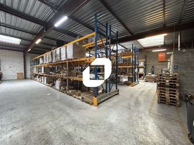 Location Locaux d'activités - Entrepôts à Saint-Pierre-du-Perray