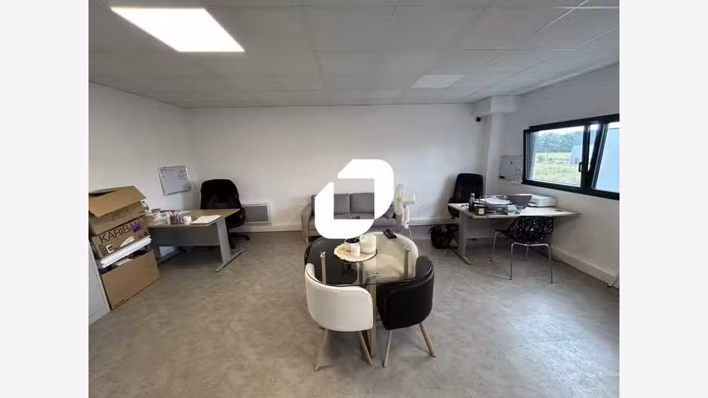 Situé dans la zone de la clé de Saint Pierre, à pr