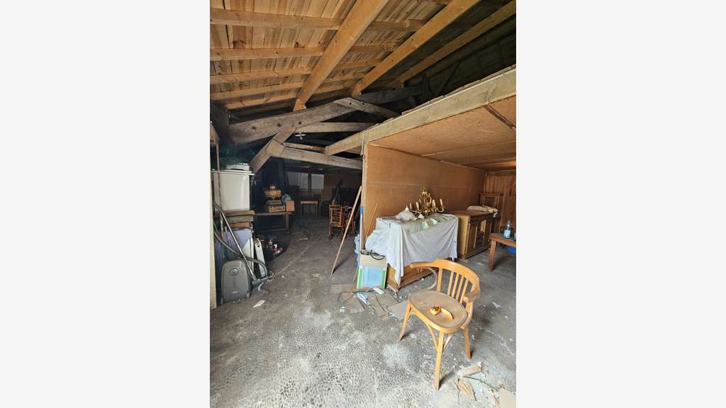 Location entrepôt 75m² à Saint-Porchaire (17)