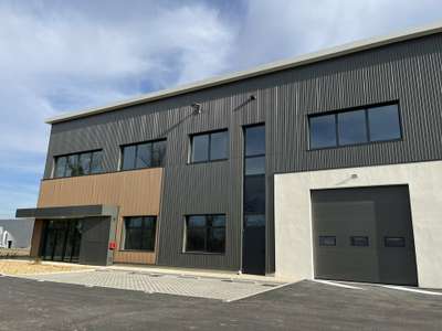 Location Locaux d'activités - Entrepôts à Saint-Priest