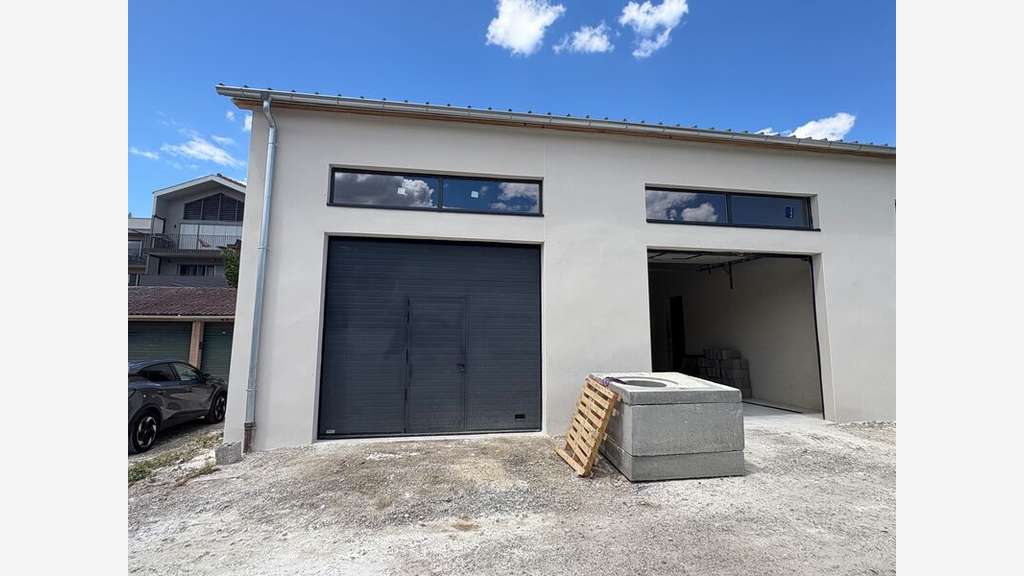 A louer locaux neufs à partir de 70m² à St-Priest