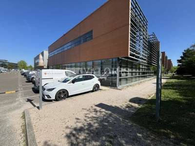 Location Locaux d'activités - Entrepôts à Saint-Priest