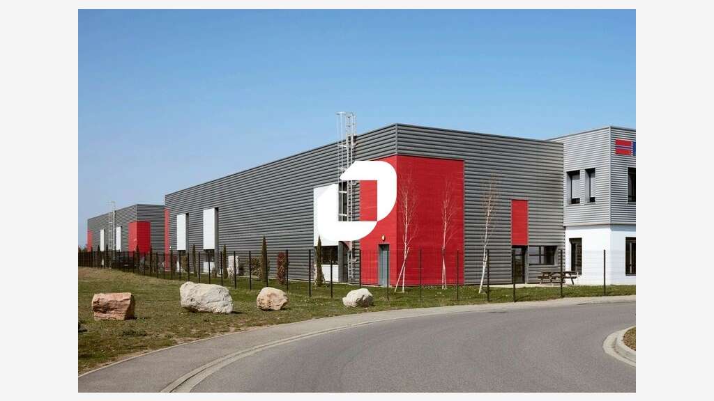 A louer Local d'activité 598m² Saint priest