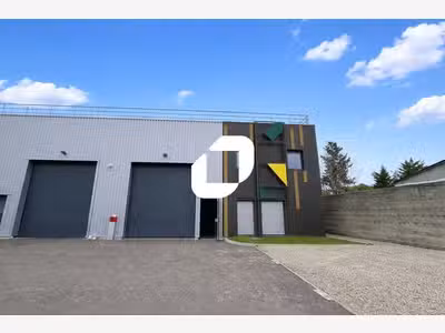 A louer Local d'activité 357m² Saint priest