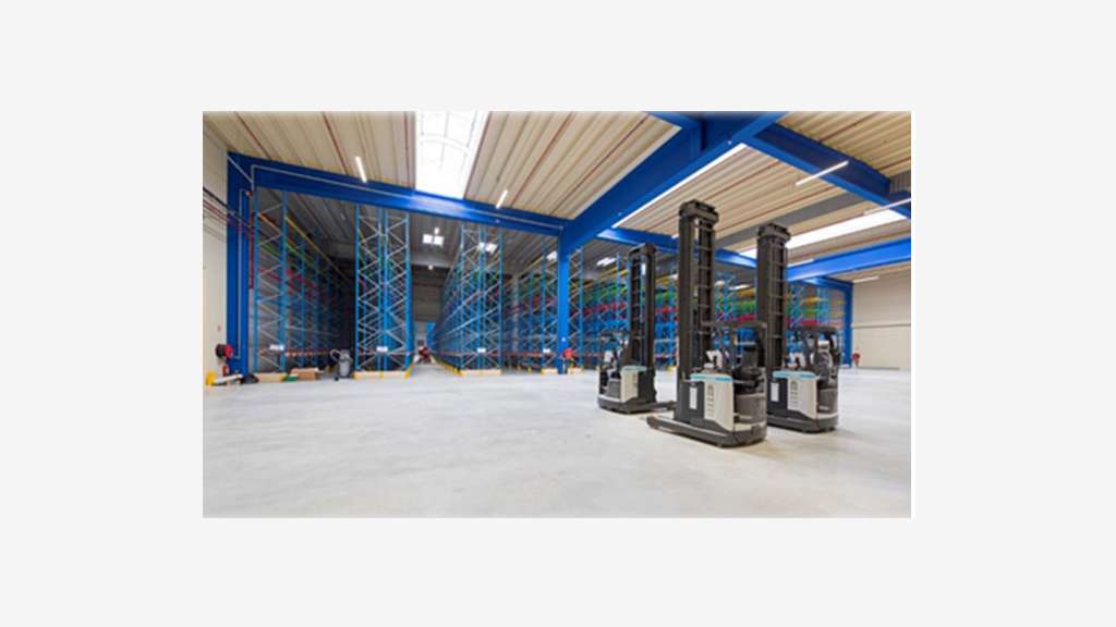 Louer un entrepôt logistique de 62 000 m² à Saint 