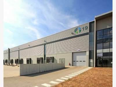 Entrepôt logistique à louer à St-Quentin-Fallavier