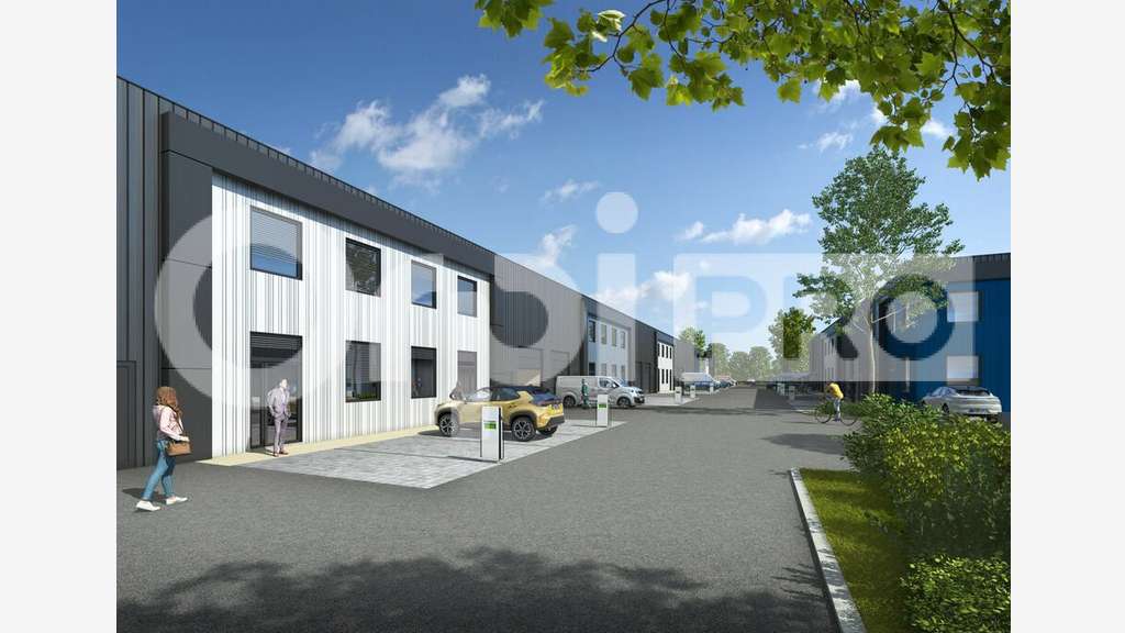 Cellules à partir de 210m² à louer à Saint-Rémy