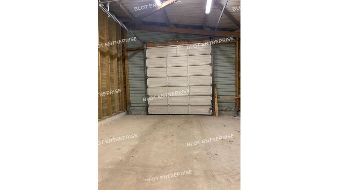 A louer local d'activités 518m² à Saint-Renan