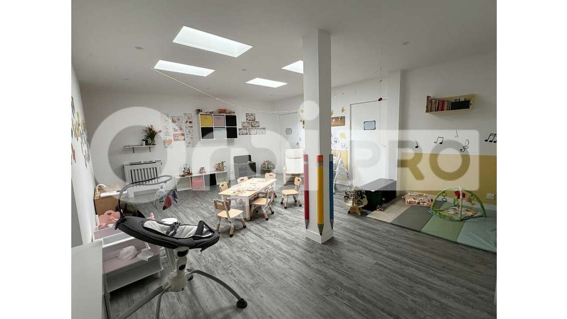 SAINT-ROMAIN-DE-COLBOSC - LOCAL PROFESSIONNEL à 