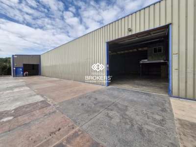 A louer bâtiment industriel 1050m² Saint-Soupplets