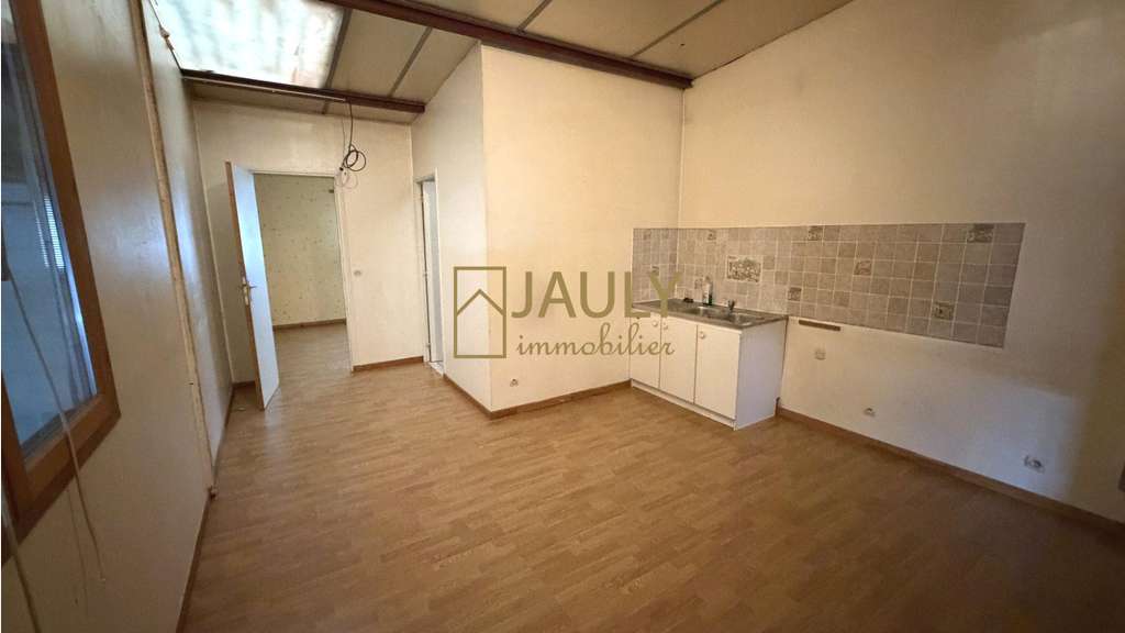 Local d'activité 180 m² - ZI St Soupplets