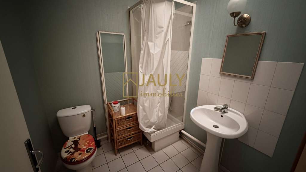 Local d'activité 180 m² - ZI St Soupplets