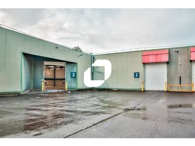 Location Locaux d'activités - Entrepôts à Saint-Thibault-des-Vignes