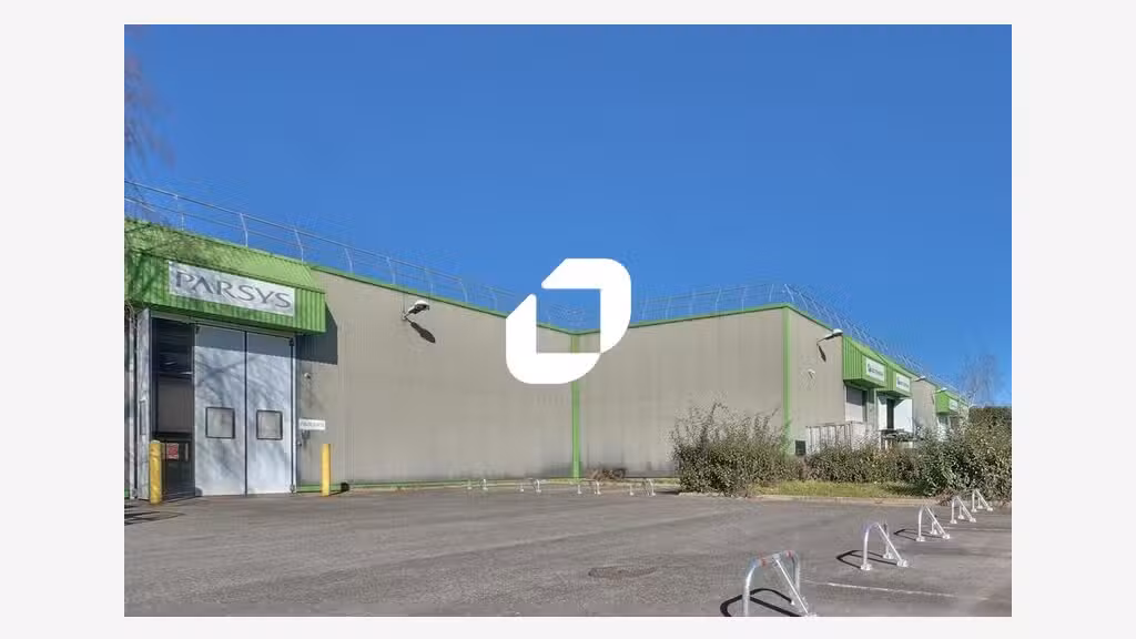 Situés dans un parc d'entreprises clos et sécurisé