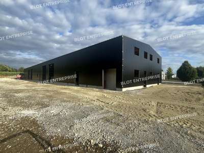 Location Locaux d'activités - Entrepôts à Saint-Thuriau