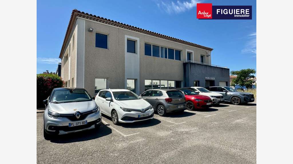 Locaux mixtes à LOUER sur SAINT VICTORET