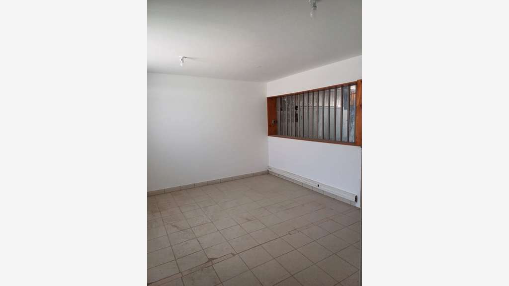 Local 600m² à louer Saint Vincent de Mercuze (38)