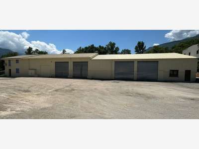 Local 600m² à louer Saint Vincent de Mercuze (38)