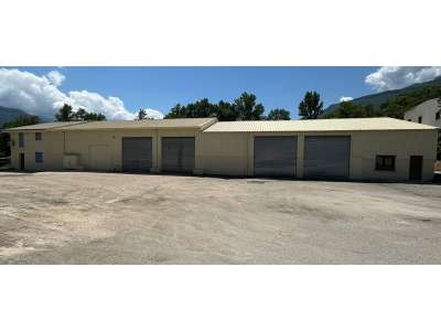 Location Locaux d'activités - Entrepôts à Saint-Vincent-de-Mercuze