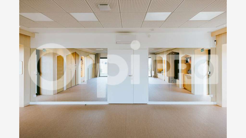 À louer plateau de 79m² décoré et aménagé Tyrosse
