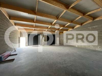 Location Locaux d'activités - Entrepôts à Saint-Vivien