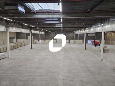 Location Locaux d'activités - Entrepôts à Saint-Witz