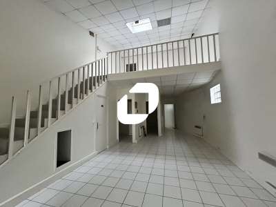 Location Locaux d'activités - Entrepôts à Saint-Witz