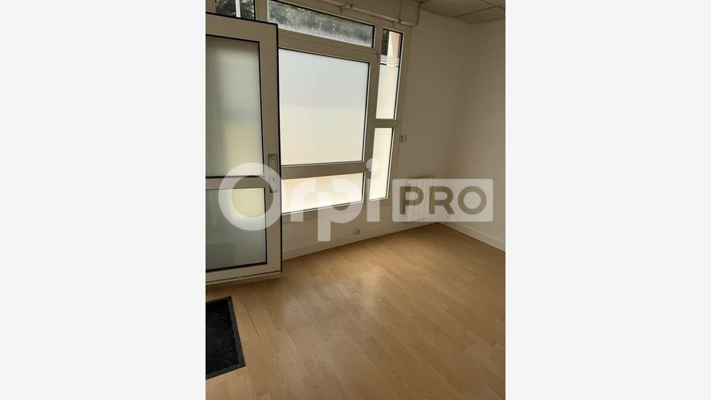 A LOUER Sainte-Adresse Locaux / Bureaux