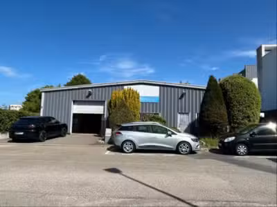 À louer – Local d'activités de 374 m² à Saint