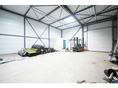 Location Locaux d'activités - Entrepôts à Sainte-Consorce