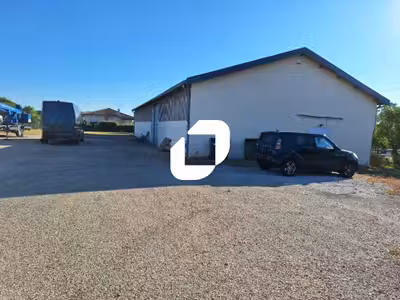 Location Locaux d'activités - Entrepôts à Sainte-Eulalie