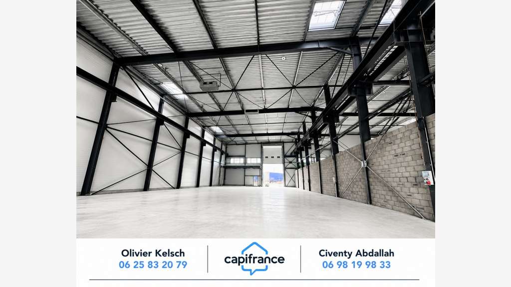 LOCAL INDUSTRIEL NEUF 1 058 M² À LOUER - PONT R
