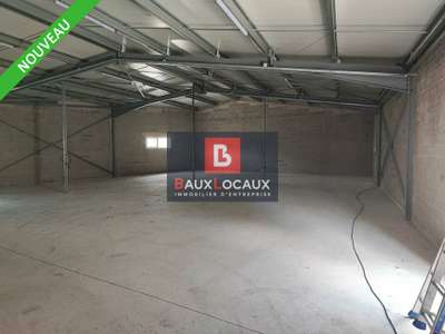 Location entrepôt neuf 270m² à Salon de Provence
