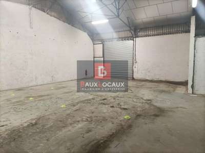 A louer entrepôt de 230m² à Salon de Provence