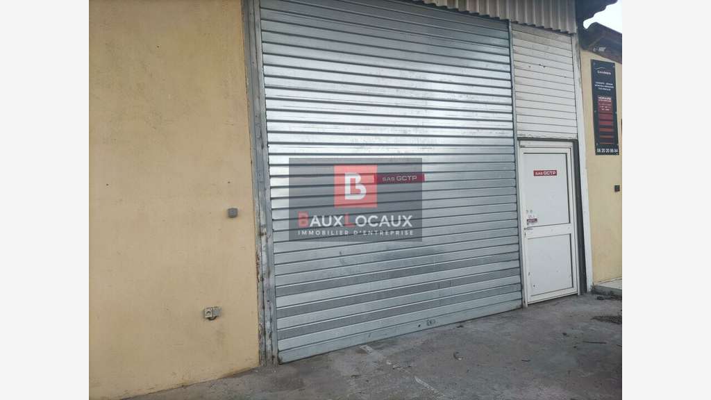 A louer entrepôt de 230m² à Salon de Provence